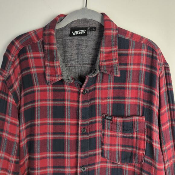 Vans Men's Red and Gray Plaid 100% Cotton Gauzy Button Down Shirt XL Grunge Y2K - Picture 2 of 9